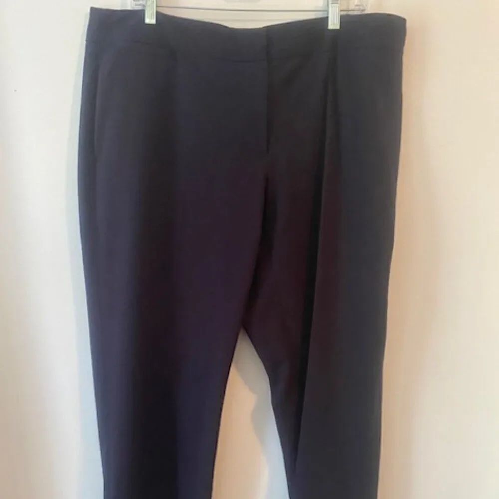 Liz Claiborne Audra Black trousers, size 18